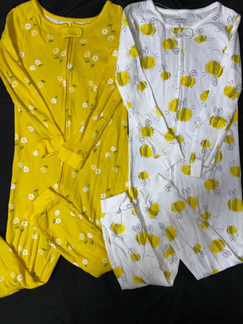 Carter's • Yellow and White Daisy & Bee Sleepers - 2-Pack